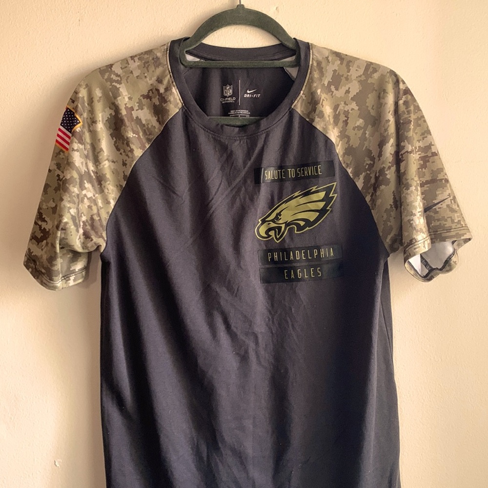 NFL Philadelphia Eagles Salute to Service Nike Dri-Fit T-Shirt RARE FIND